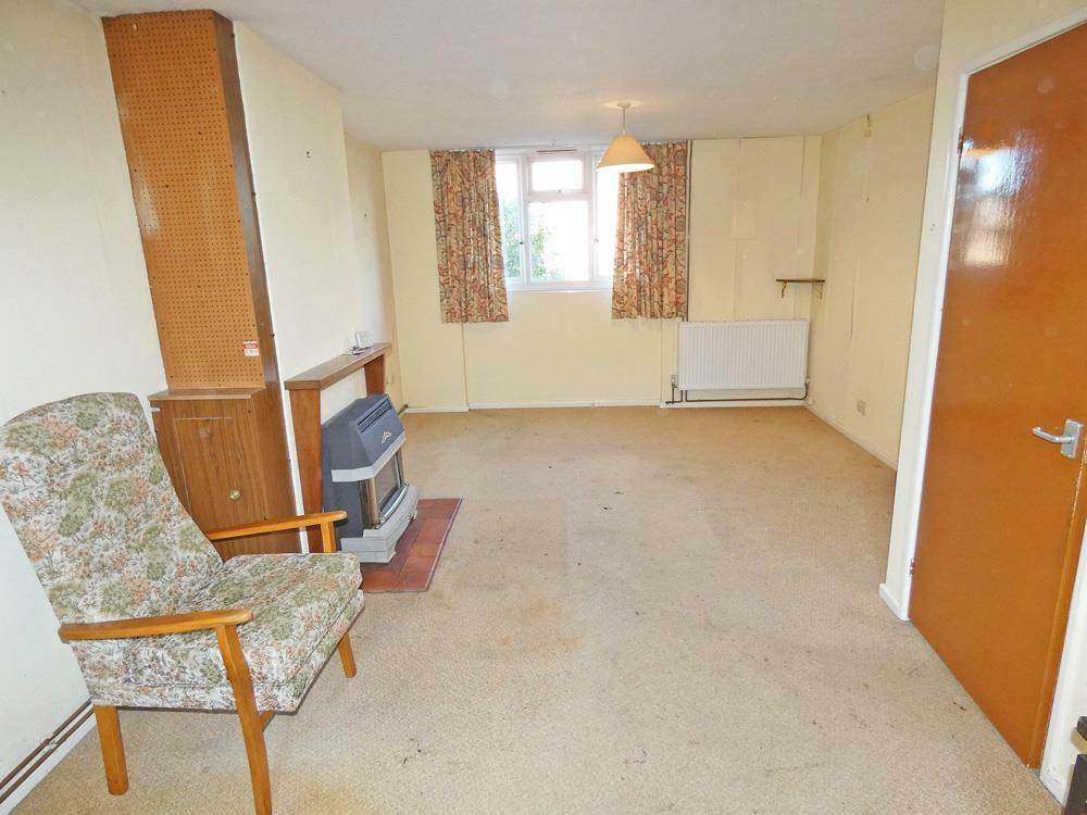 2274loungediningroom6.jpg