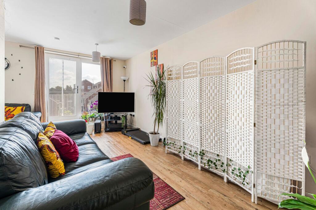 Lounge / Dining Room