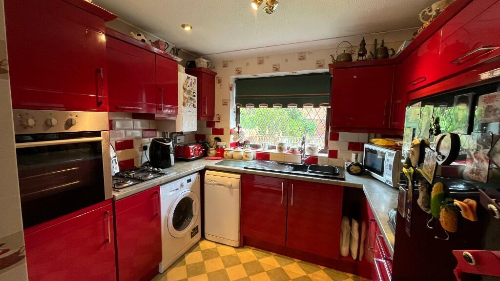 Fitted Kitchen