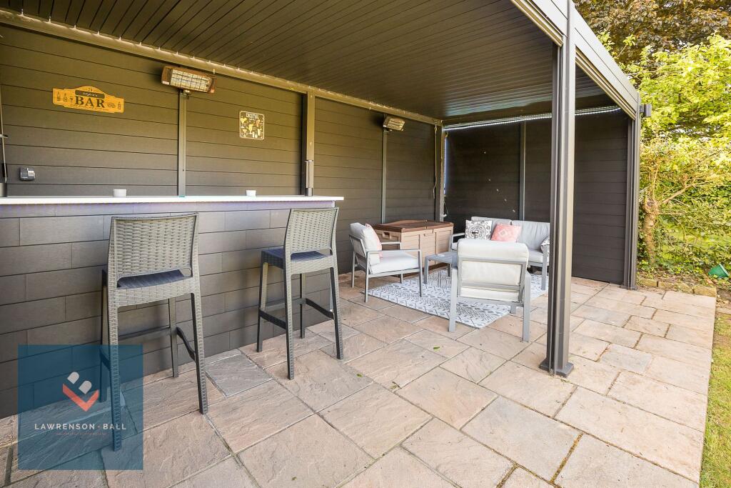 Rear Garden Bar Area