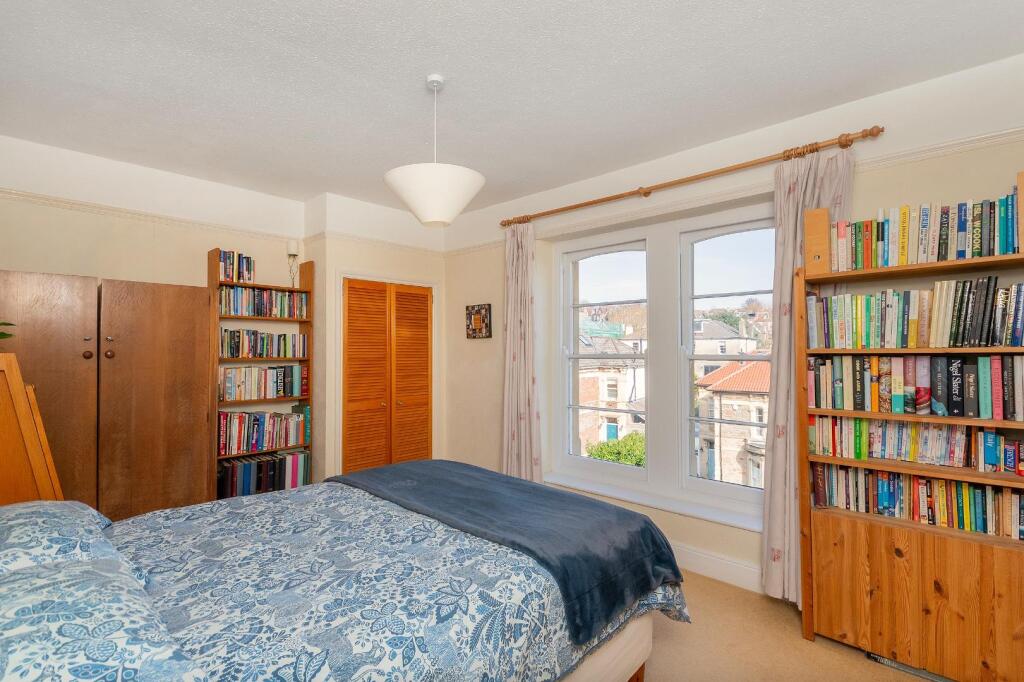 7F2R1RD - Bedroom J.jpg