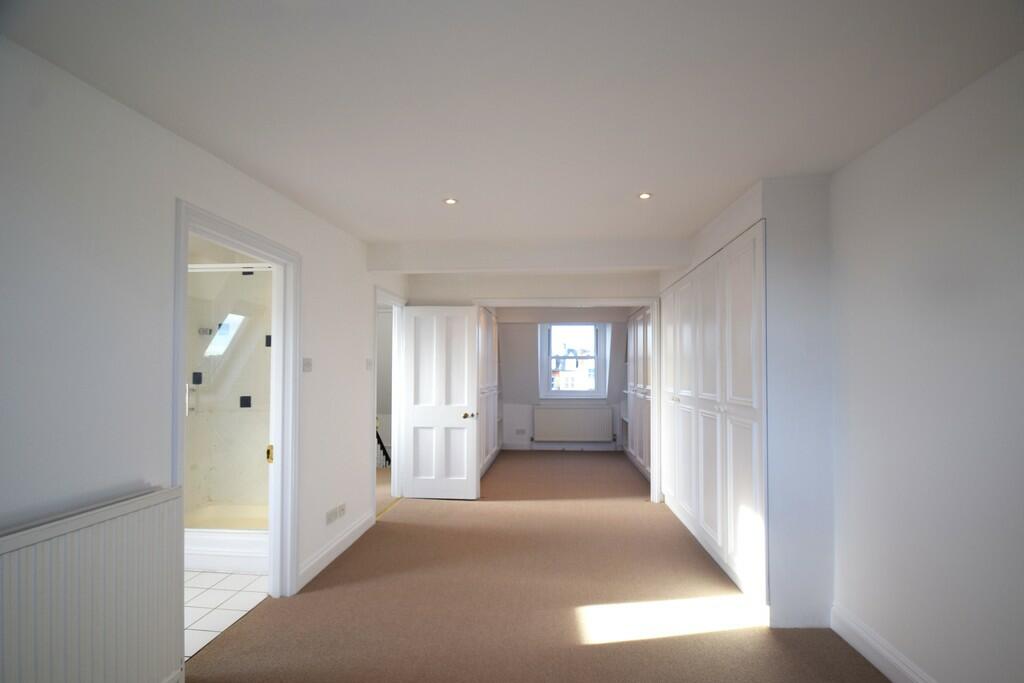bedroom4