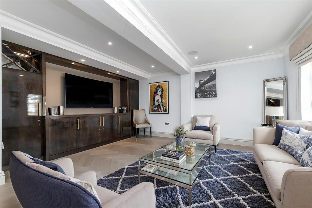 37BishopsRoad-67 - Living Room - Modern - 1.jpg