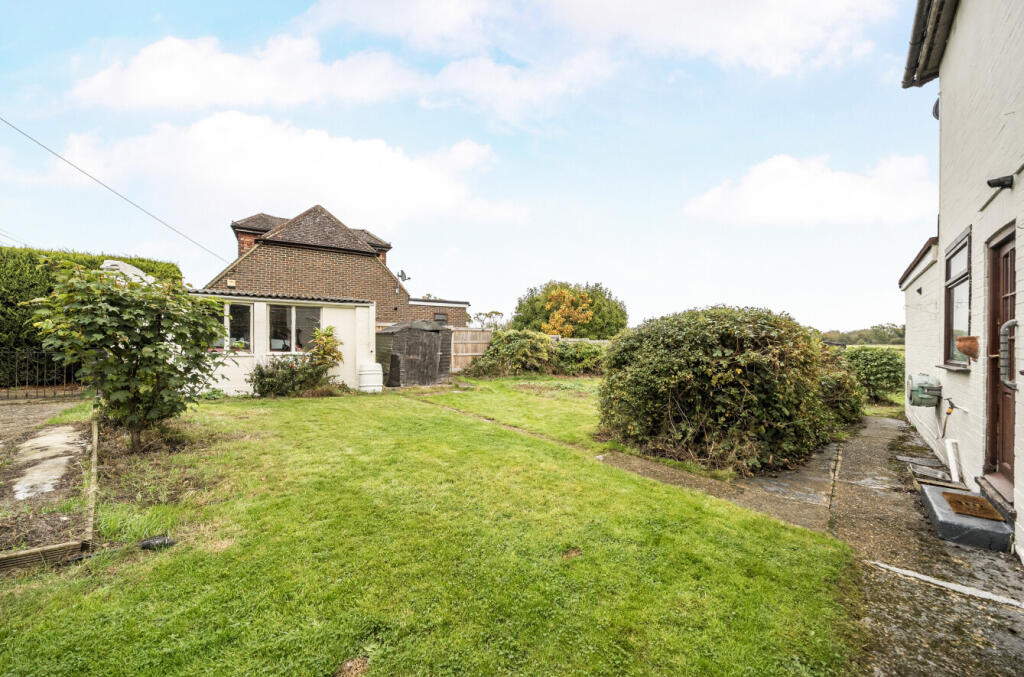 1364766-4-68ecdd3...