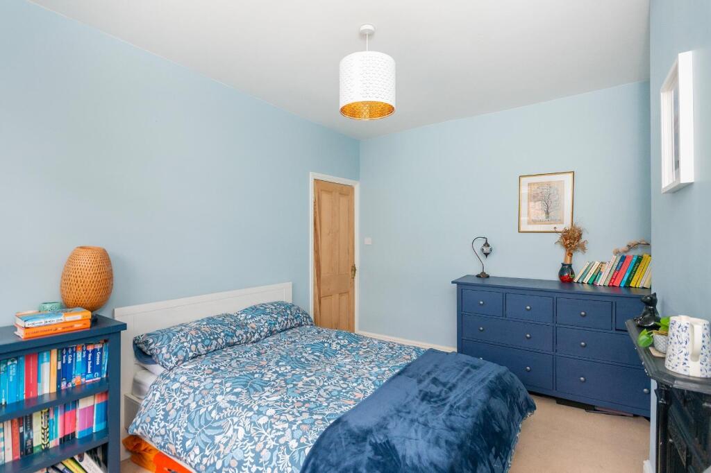 0S6RBN - Bedroom E.jpg