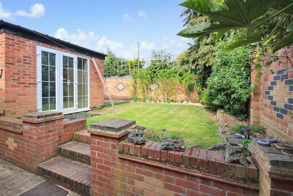 garden 2.JPG