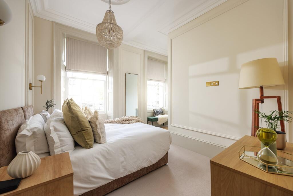 emma_place_ground_fl