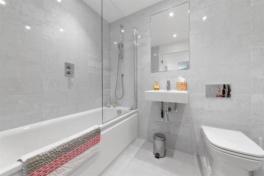 6 Jennings Court-9.jpg