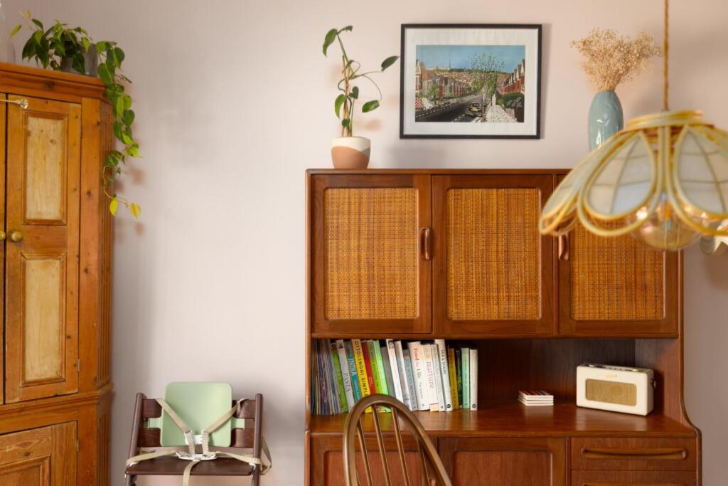 12 Cowper Street-5.jpg