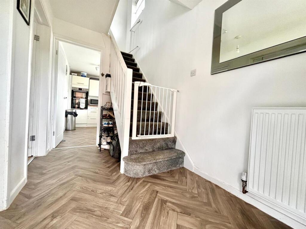 WhatsApp Image 2025-08-21 at 16.30.23_08832979.jpg