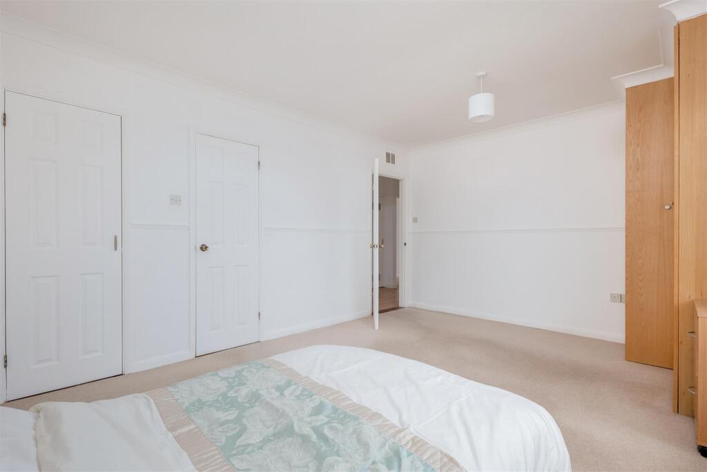 11 Foxfield 2027-10.jpg