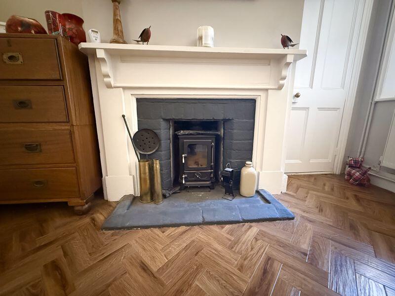 Log burner