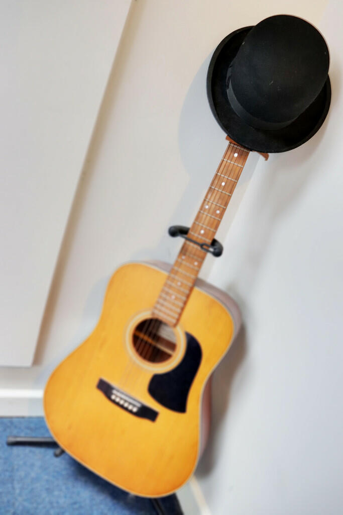 Guitar