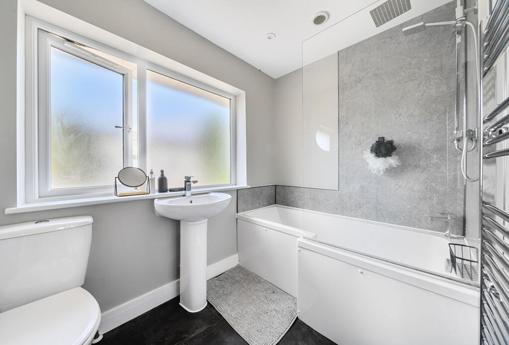 1316207-21-6863a2...