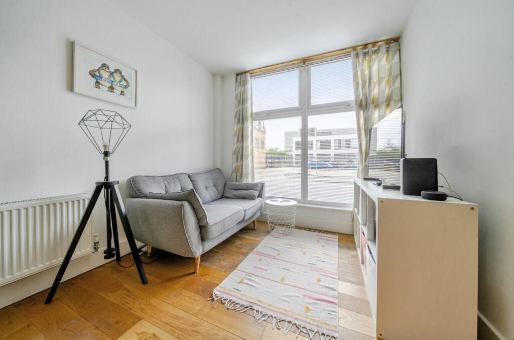 1331420-8-6887899...