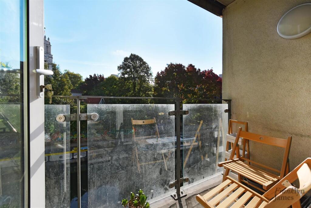 Grosvenor Court (12).JPG