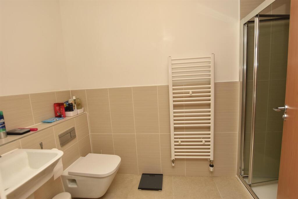 En-suite Shower room