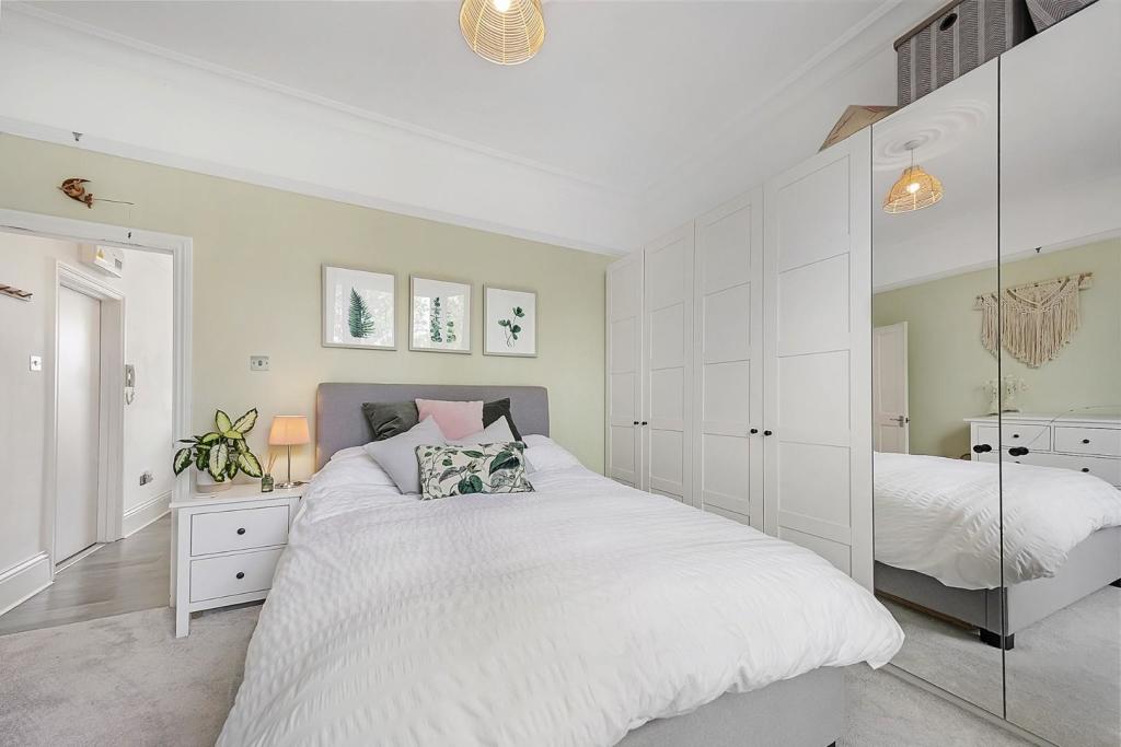 Bedroom.jpg