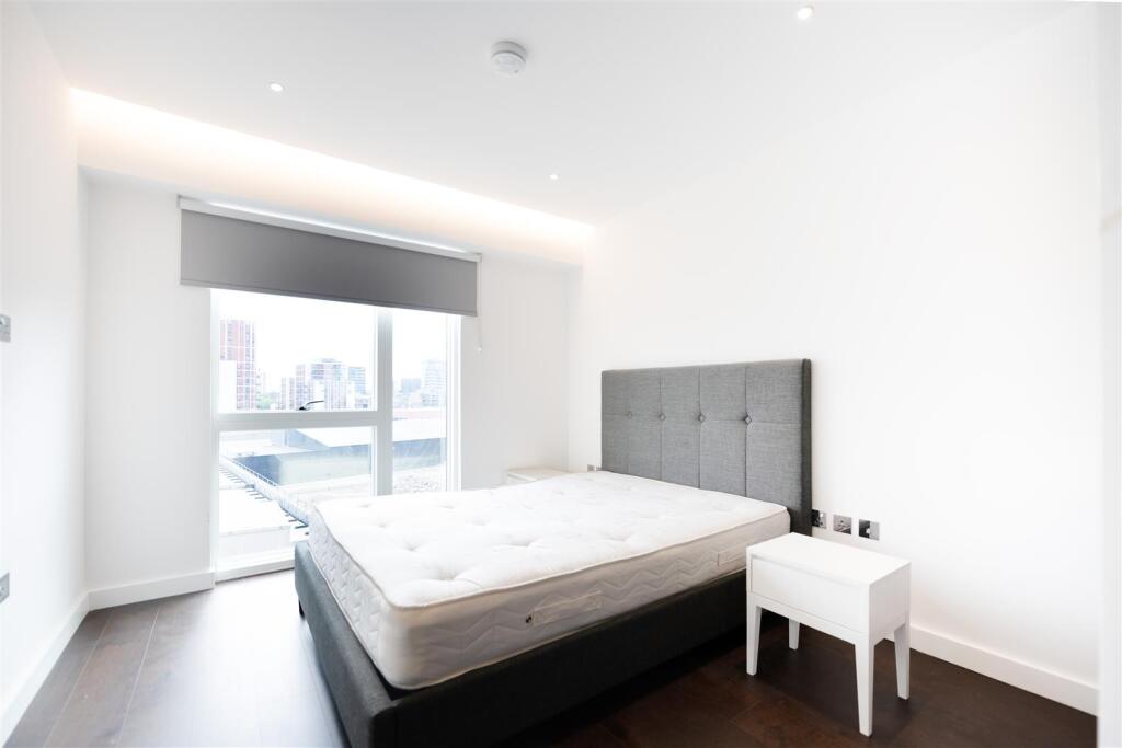 Bedroom     .jpg