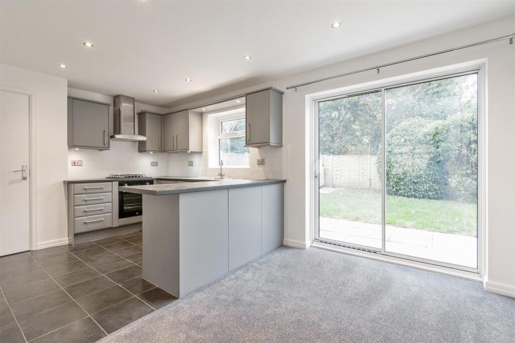 2, Glendon Way Dorridge, Solihull, B93 8SY_LO_12.j