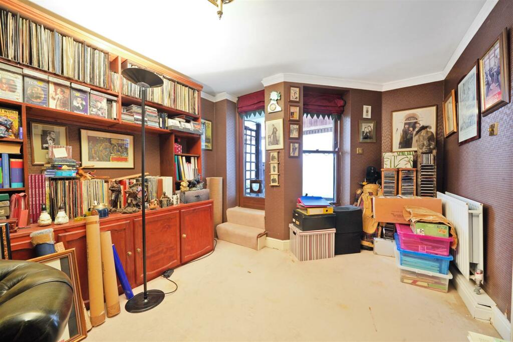 Bedroom 4/Study