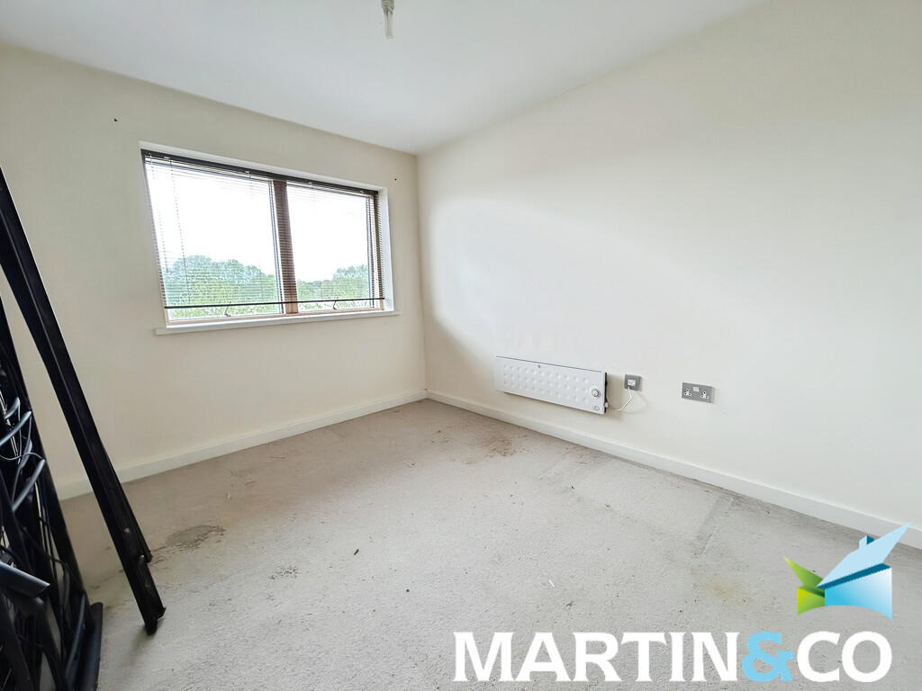 047dc494-IMG-2025...