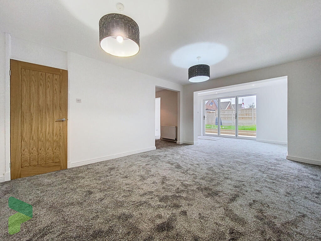 Open Plan Sitting...