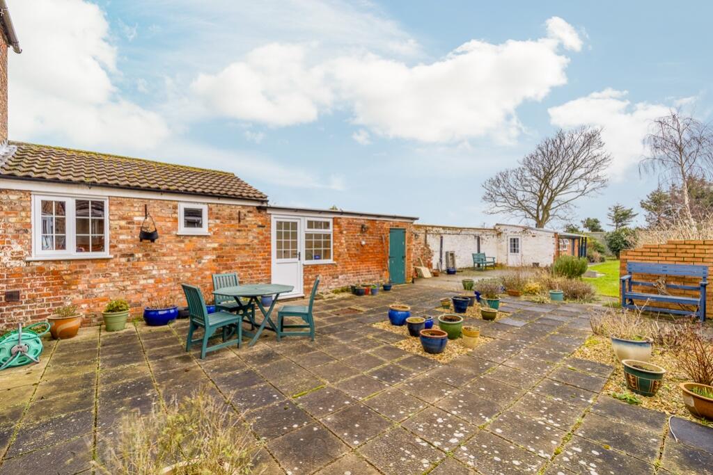 Hawthorns (New Bolingbroke)-9