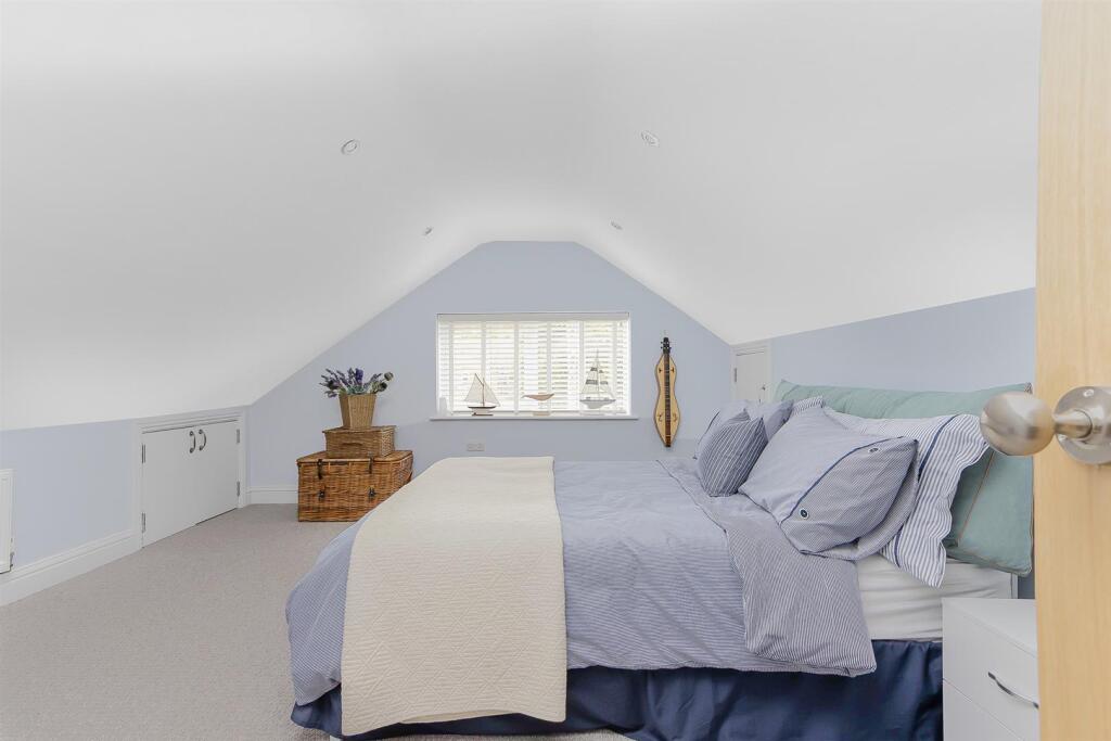 16 School Street, Church Lawford (3).jpg