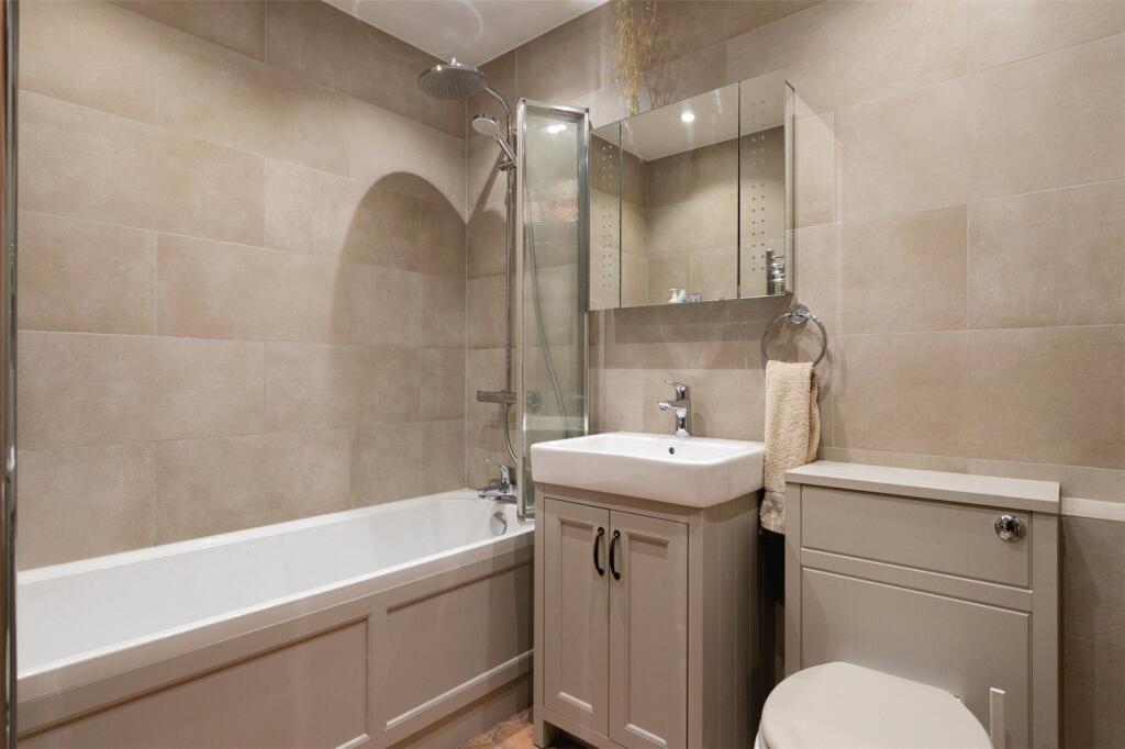 22 Hewison Street E3