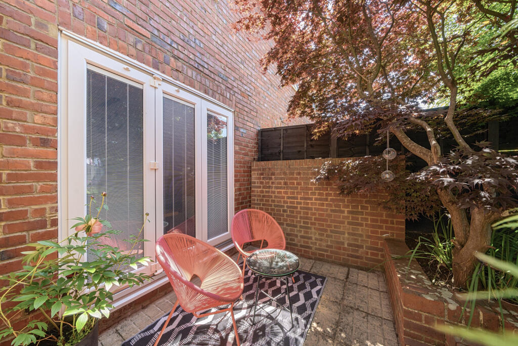 1294177-7-682480e...