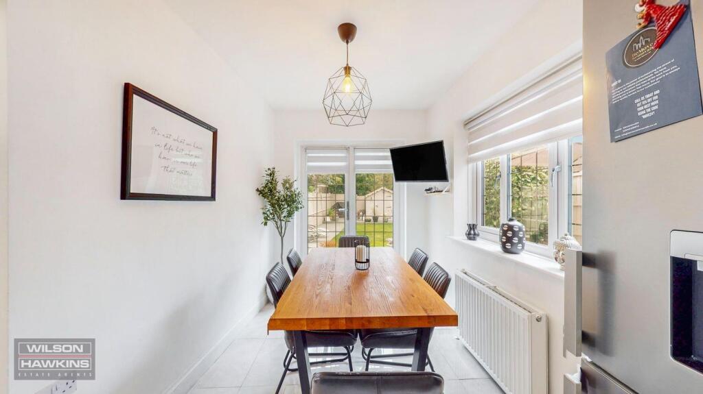 107 Pinner View - pLJR2b4vTR0tR0Jz0uTm.jpg