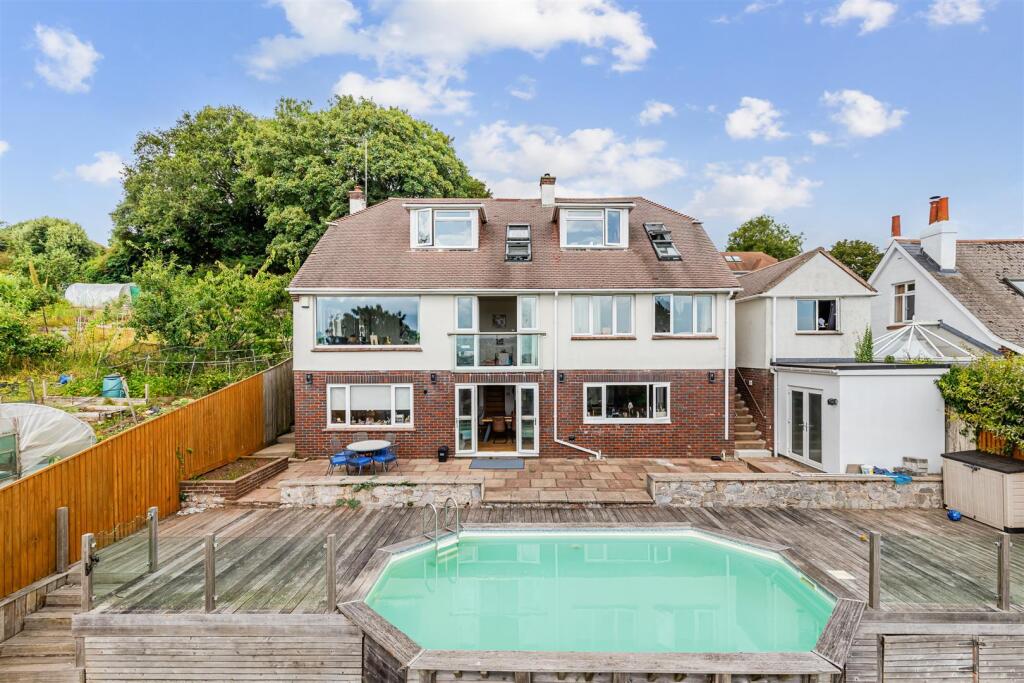 Lower Penns Road, Preston