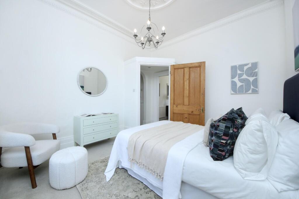 GV- F2 - 55 Windsor rd-dressed (10).jpg