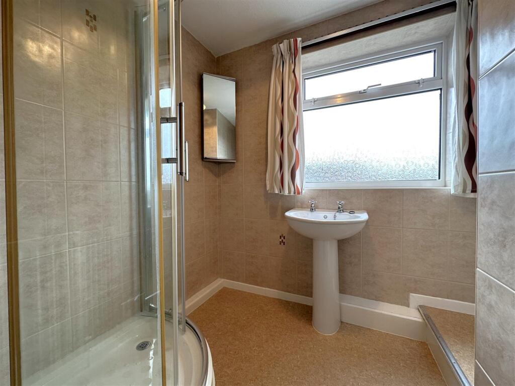 Modern Shower Room 494