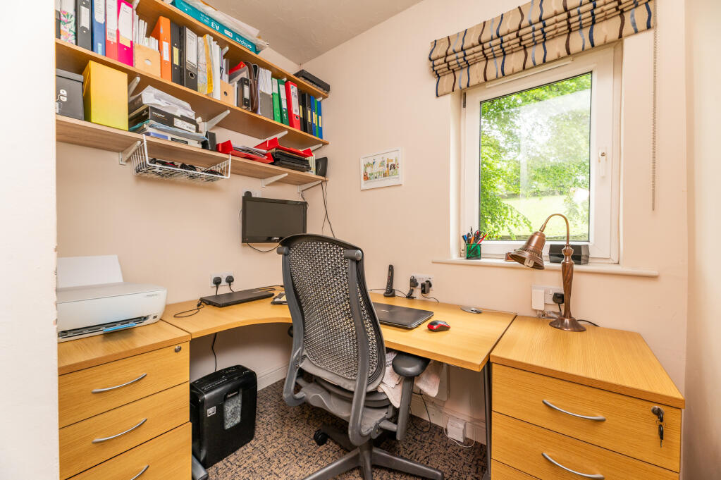 Bedroom Or Study