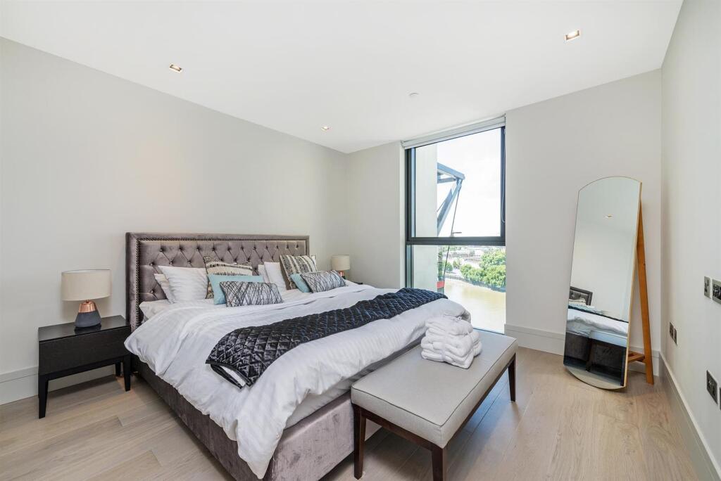 Bedroom.jpg