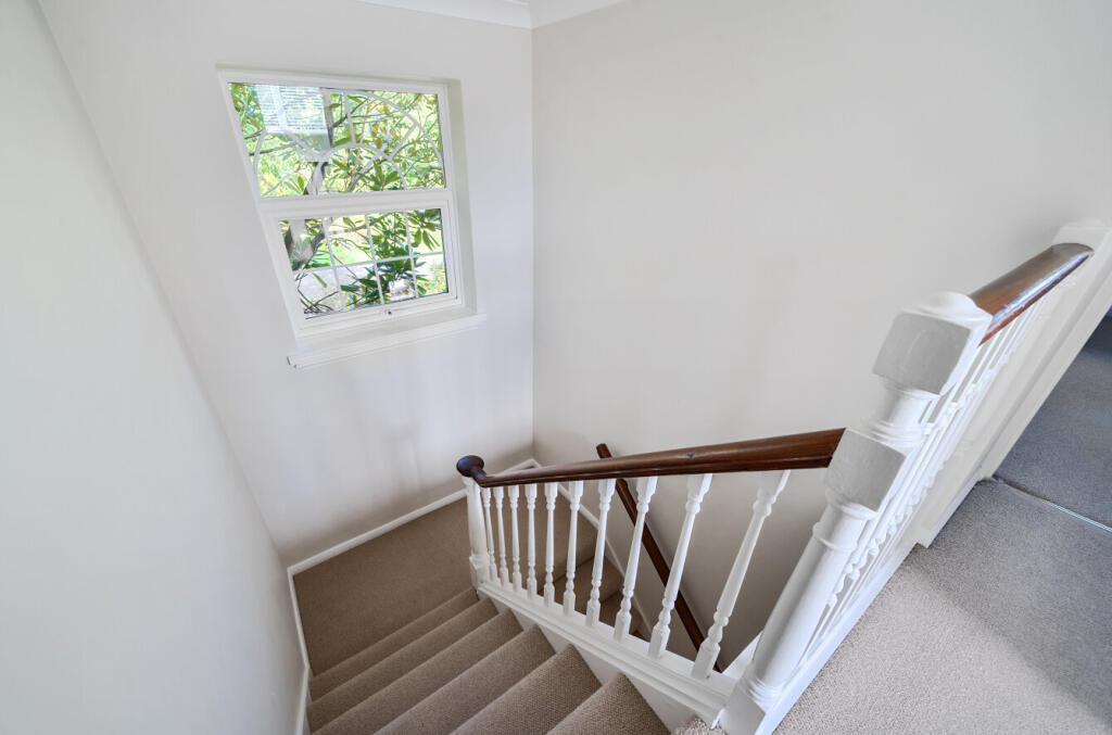 1356544-1-68d10d1...