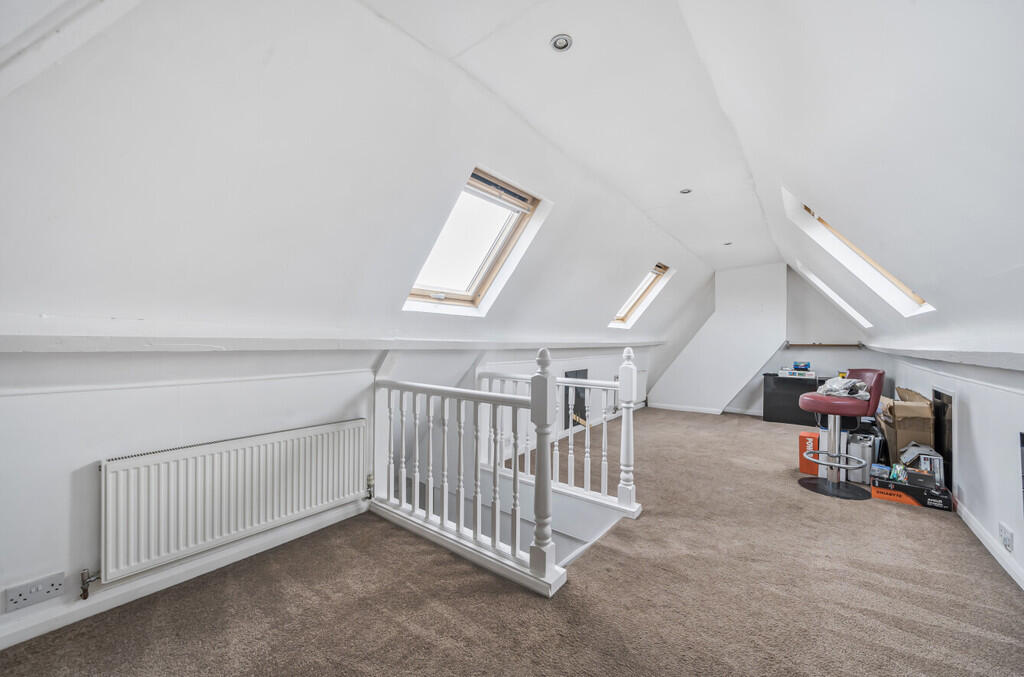 1329490-20-688ba4...