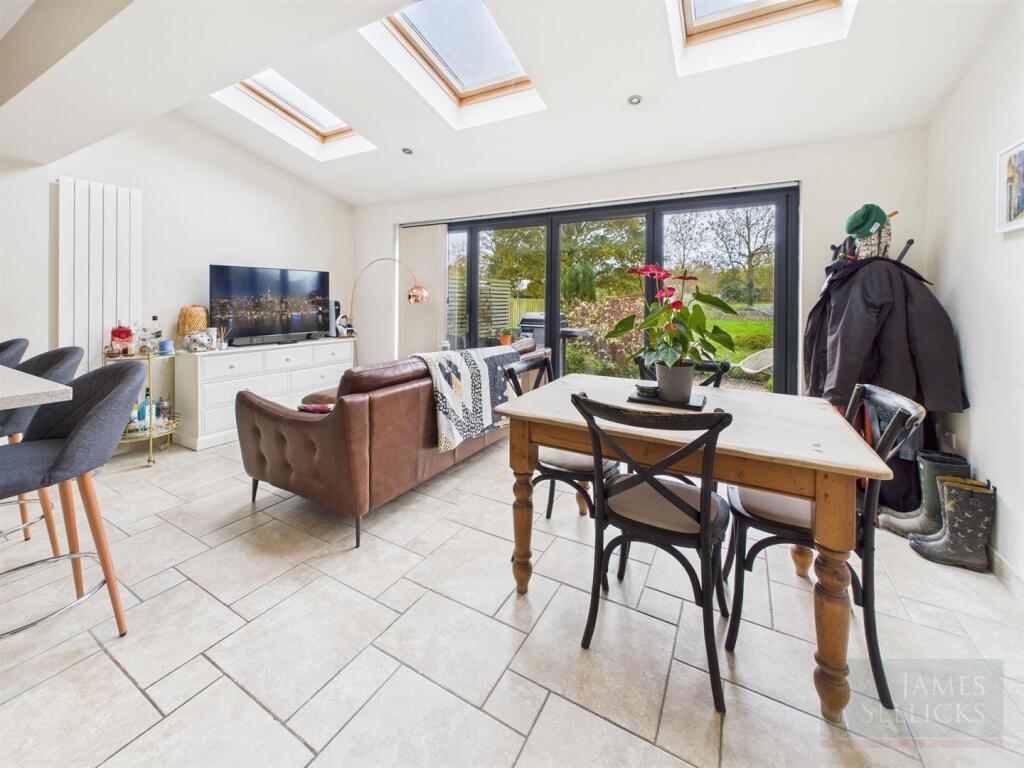 Open Plan Dining Kitchen
