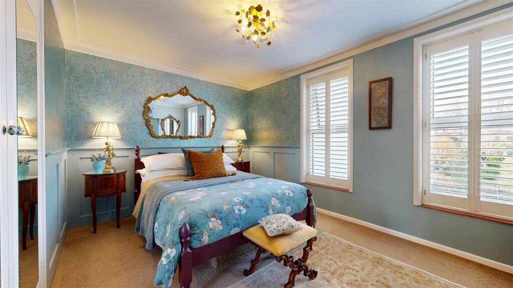 Bedroom 1.5.jpg