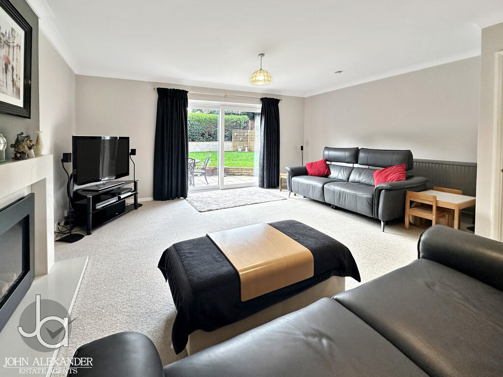 20251025_09521599...