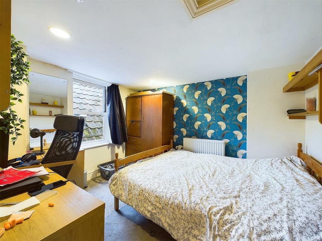 8 - John Street Bristol City Crentre 6-Bed HMO.jpg