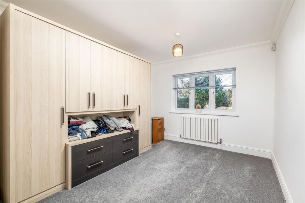 260105 - 90 Hookhams Lane, Renhold - 25.jpg