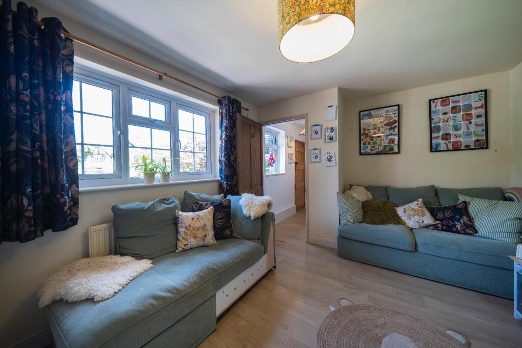 3 Manor Cottages-003.JPG