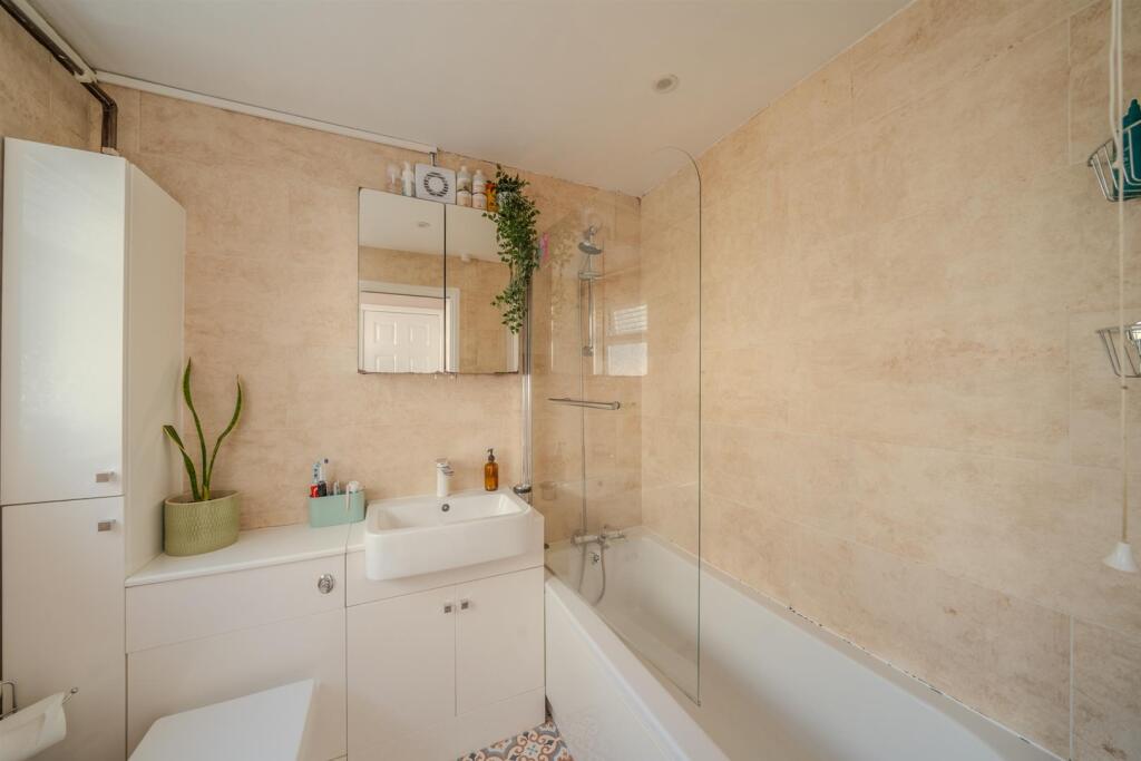 17 Torfaen Terrace-12.jpg