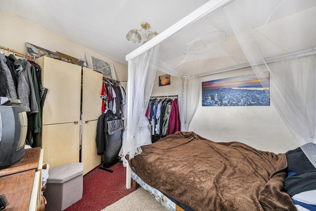 133093936891083850d06