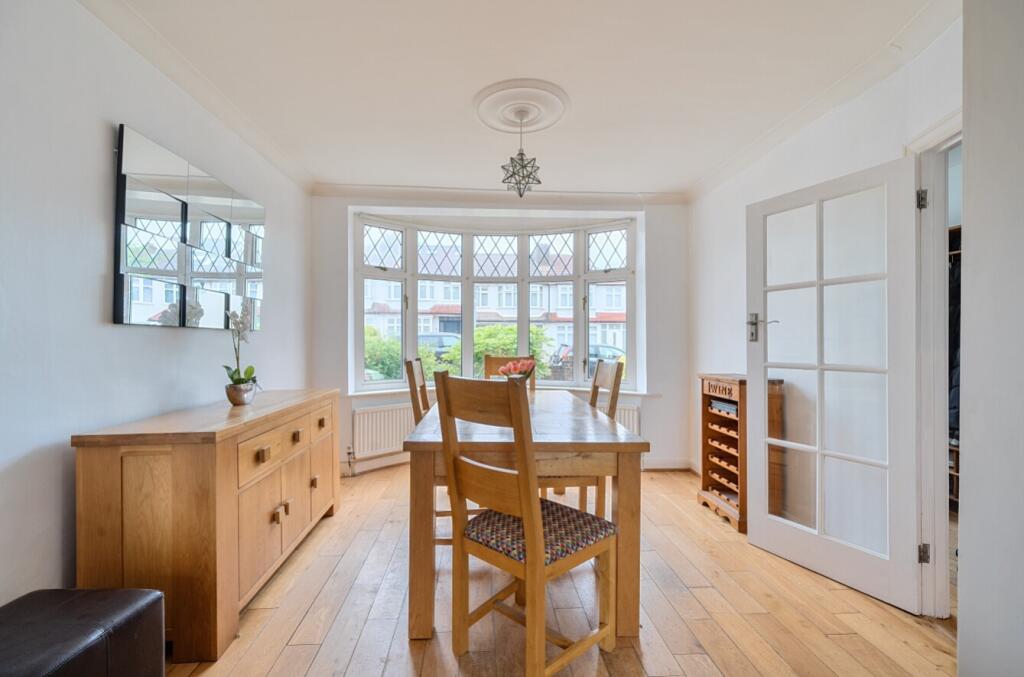 1289090-12-6825f22b2bf3c-ARW1289090-12-6825f22b2bf