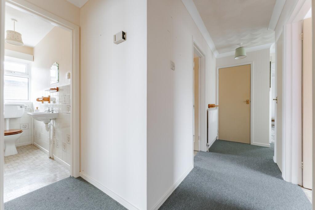 6-18 Bracken Ave Overstrand-6 T202503271018.jpg