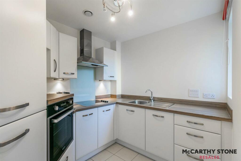 14elmtreecourt-1.jpg